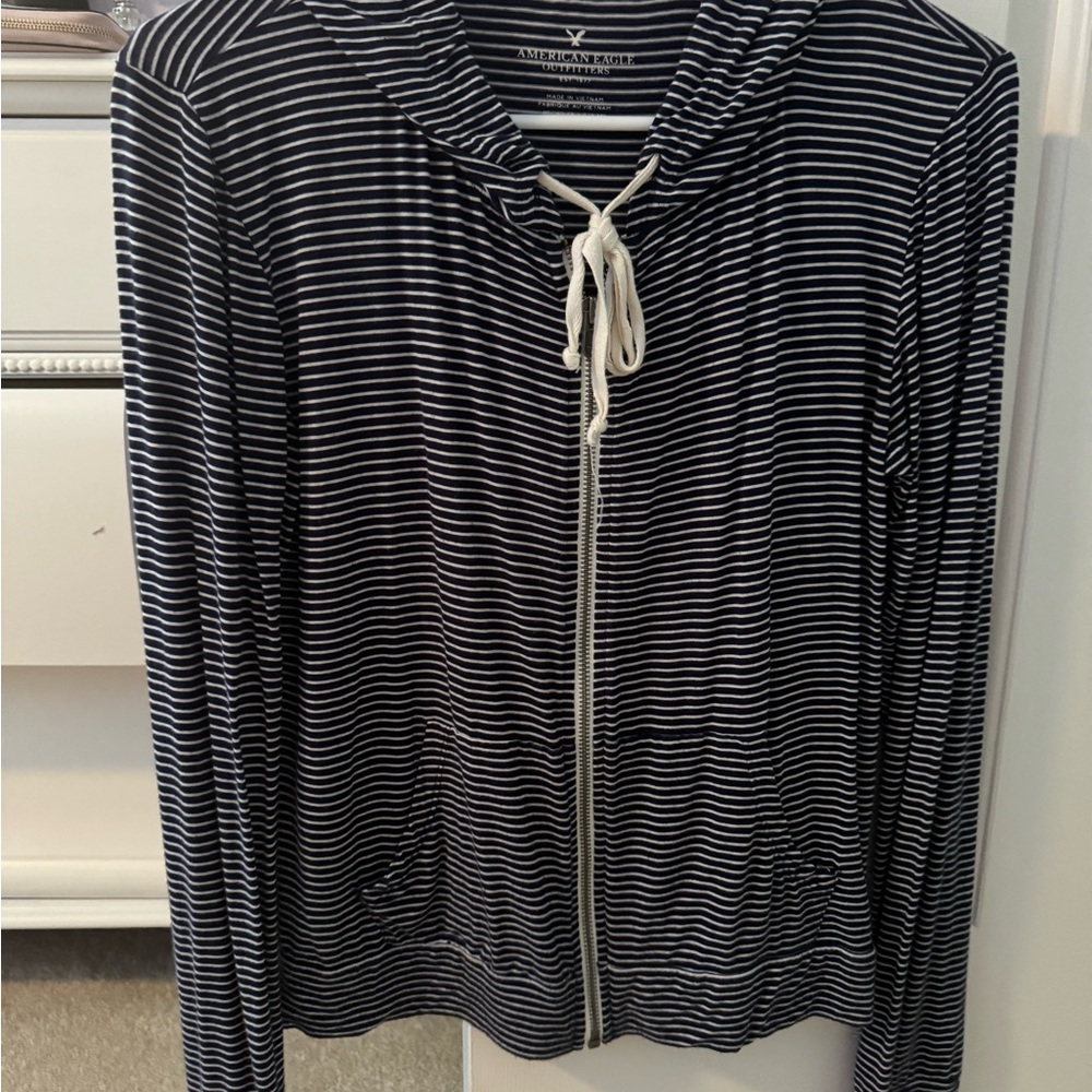 Lightweight Navy and White zip up